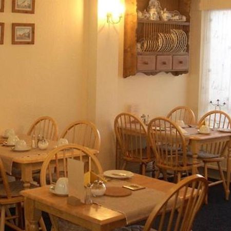 The Adelphi Bed and Breakfast Paignton Exteriör bild