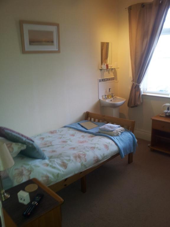The Adelphi Bed and Breakfast Paignton Rum bild